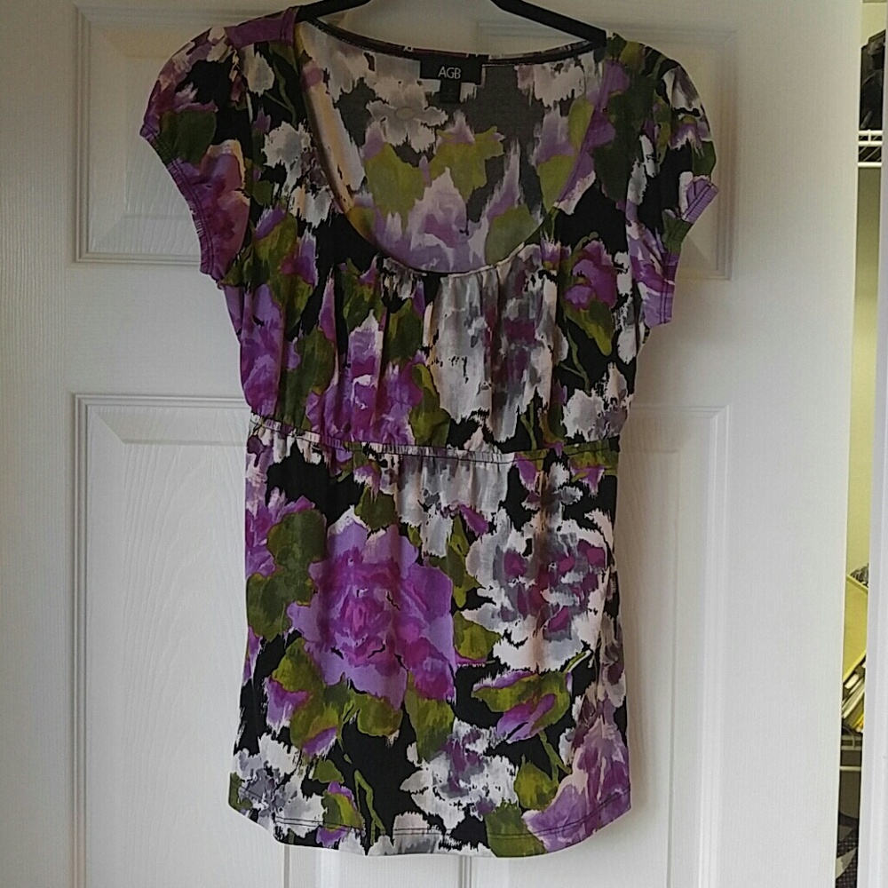 Cap sleeve fitted top